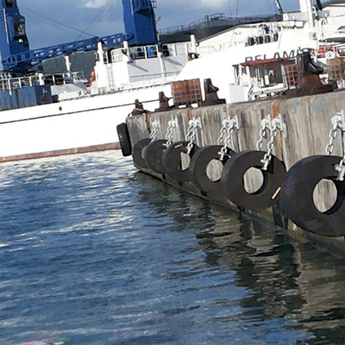 son şirket davası hakkında Siyah Silindrik Deniz Fenderi Yüksek Çarpışma ve Düşük Bakım İçin Dayanıklı Fenderler