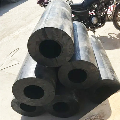 Güvenilir Silindir Deniz Fenders çekici tekne Fenders Kauçuk Fenders