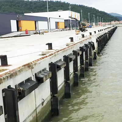 Dock Tekne Koruma Güvenliği İçin Ağır Hizmet Tipi 700H Arch Kauçuk Çamurluk