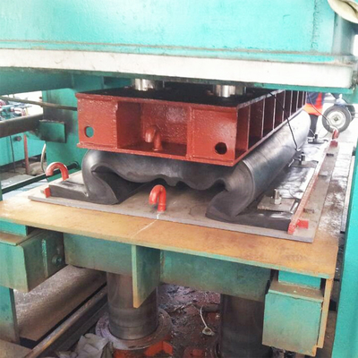 300H Kemer Kauçuk Çamurluk UV Direnci Düşük Su Emme Koruması