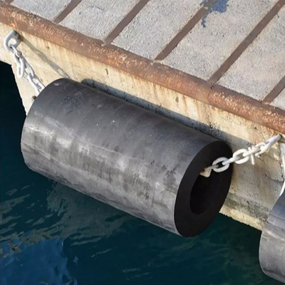 PIANC ISO Standardı Silindirik Deniz Çamurlukları Dock İçin Ağır Hizmet Uzun Hizmet Ömrü