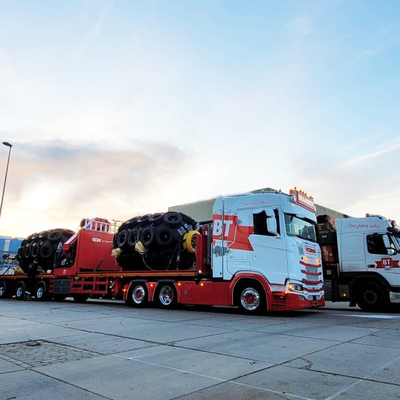 Yanaşma Oem Yokohama Kauçuk Çamurluk Çapı 500mm-4500mm