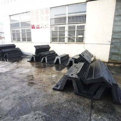 Yüksek Darbe Dayanımı Kemer Kauçuk Çamurluk Özel Boyutlu Palet Ambalajı