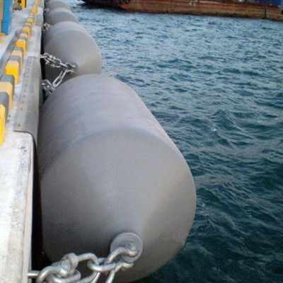 3.3*6.5m Yüzen Köpük Fender Denizde / demirleme / Liman / Liman / Donanma Marinaları için Feribot