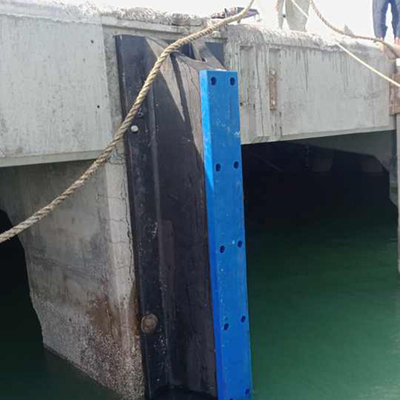Yüksek Enerji Emimi 1000mm V Tipi Fender Gemi ve Tekne için