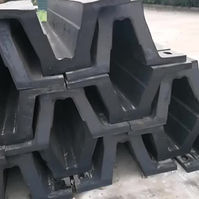 300% Uzunluk V Tipi Fender Yüksek Sertlik 200mm Yükseklik