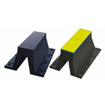 Ekstrüde Kauçuk Dock Fenders V şeklinde tampon 8 Mpa Çekim Gücü
