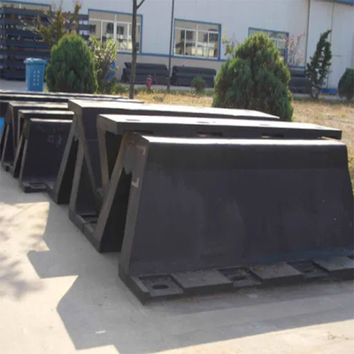1000 mm Uzunluk V Tipi Fender Üstün Doklama Koruması Ve Geminin Dayanıklılığı