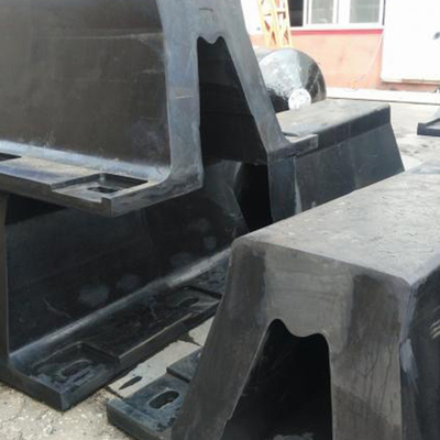 Liman terminalleri için özel yapılmış Arch Rubber Fender, doğrudan üreticiler tarafından tedarik edilir