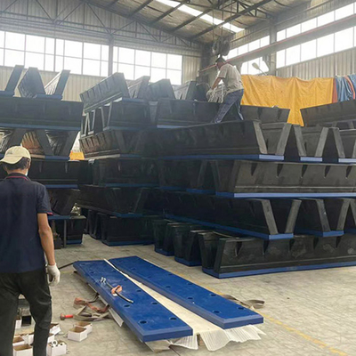 Kemerli Kauçuk Fender Kemerli Kauçuk Fender V şeklindeki Kauçuk Fender Kauçuk Fender