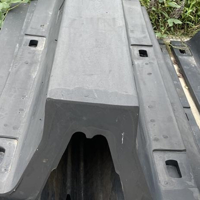 Denizcilik RoRo ve Roll On Roll Off Terminalleri için özel V Fender Tipi