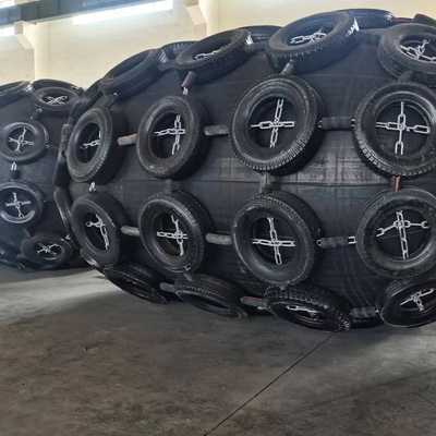 Etkili Şok Emimi Pnömatik Kauçuk Fender Yüksek Elastisite Özellikleri Temizlenmesi Kolay