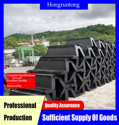Marine Dock Rubber Fender Hava Duruma Dayanıklı Tasarım Anti Yaşlanma Malzeme Yağa dayanıklı